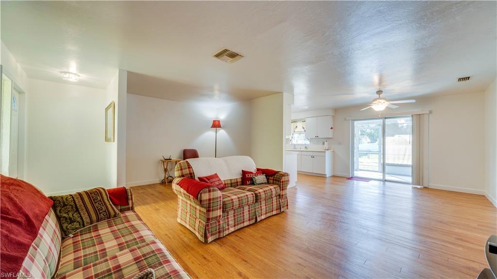 22 Colorado Rd Property Photo 5