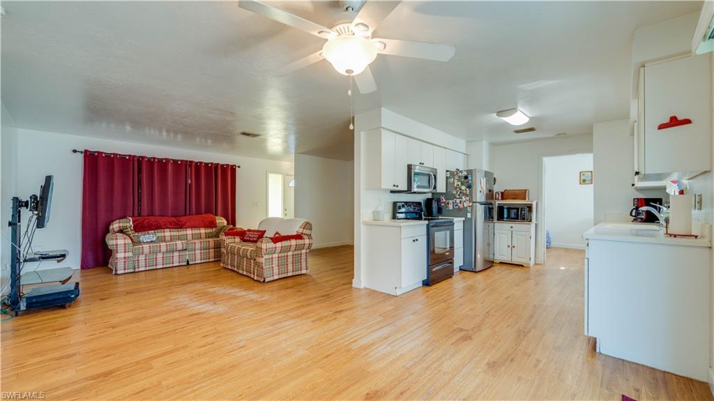 22 Colorado Rd Property Photo 6
