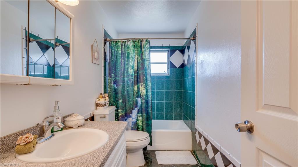 22 Colorado Rd Property Photo 12