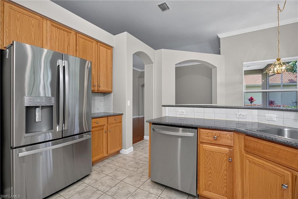 13716 Magnolia Lake Ct Property Photo 18