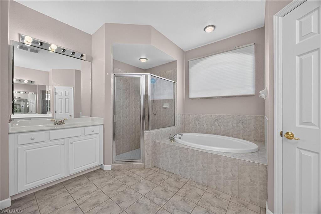 13716 Magnolia Lake Ct Property Photo 27