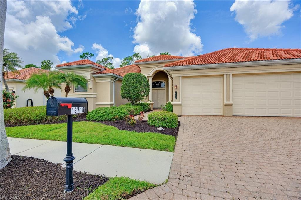 13716 Magnolia Lake Ct Property Photo 35