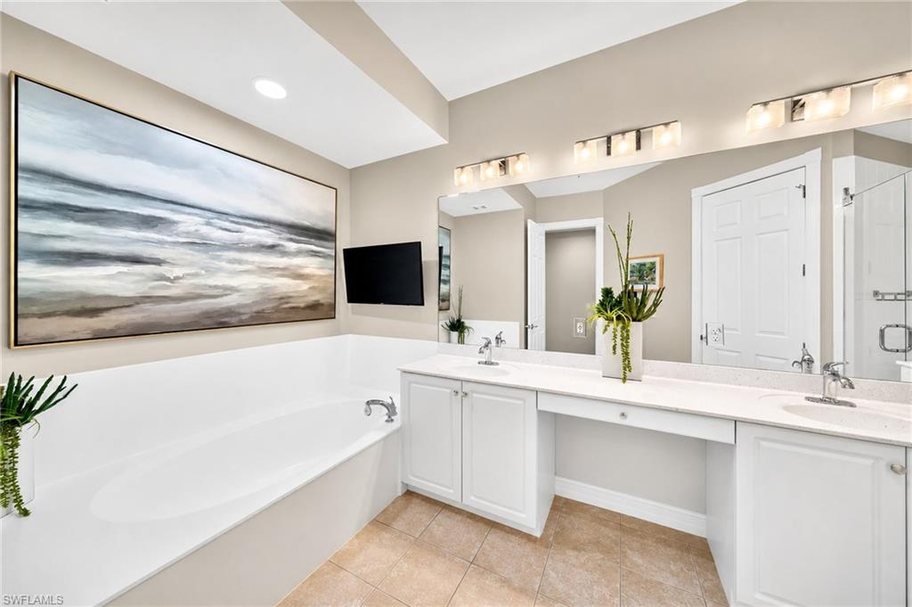 1855 Les Chateaux Blvd 5-201 Property Photo 23