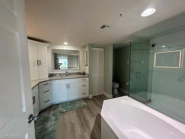 21 Bluebill Ave 303 Property Photo 16