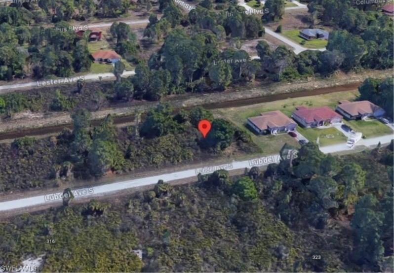 323 Lubdel Ave S Property Photo 2