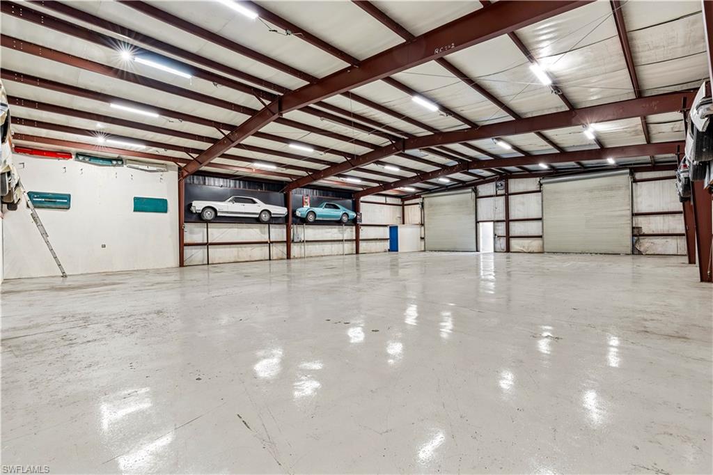 27255 Hickory Hill Rd Property Photo 6