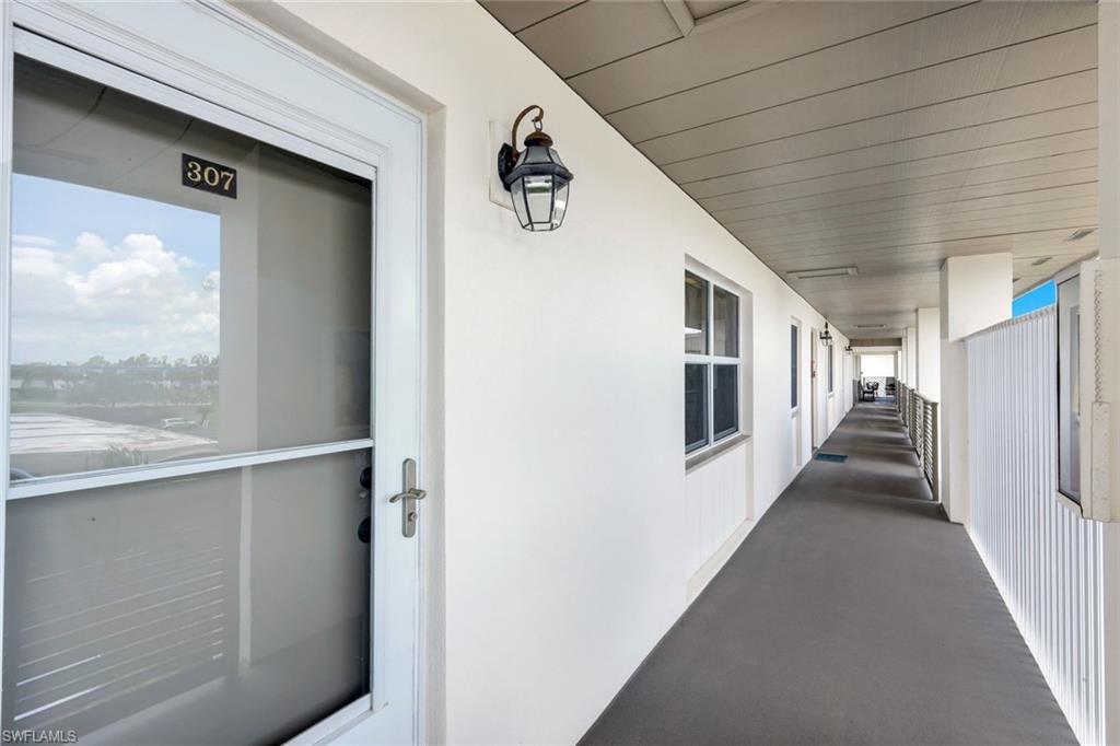 6102 Augusta Dr 307 Property Photo 6