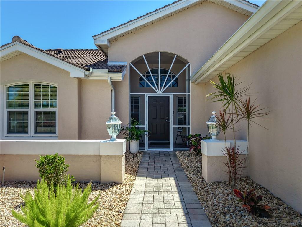 2240 Corona Del Sire Dr Property Photo 5