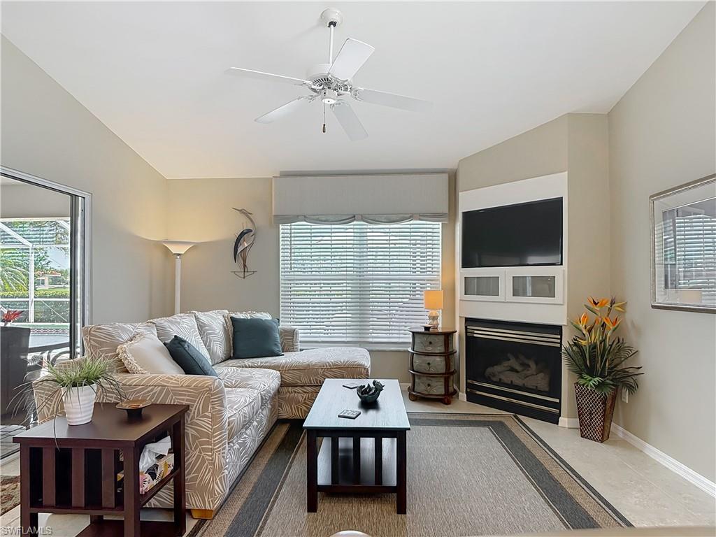 2240 Corona Del Sire Dr Property Photo 13