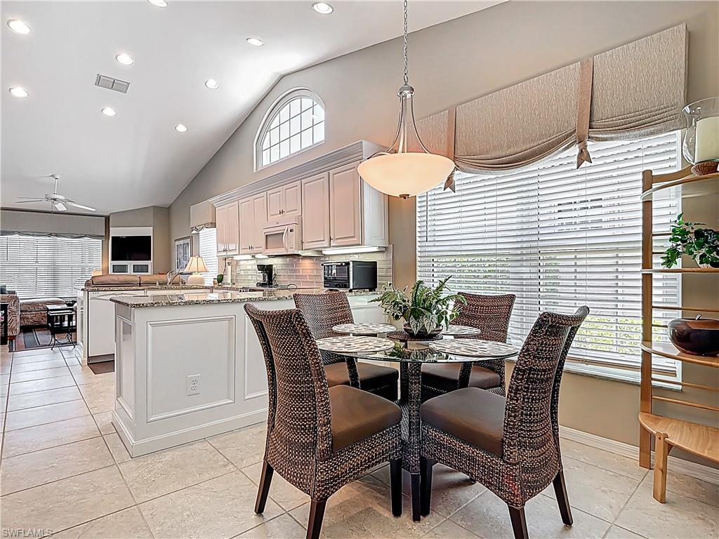 2240 Corona Del Sire Dr Property Photo 20