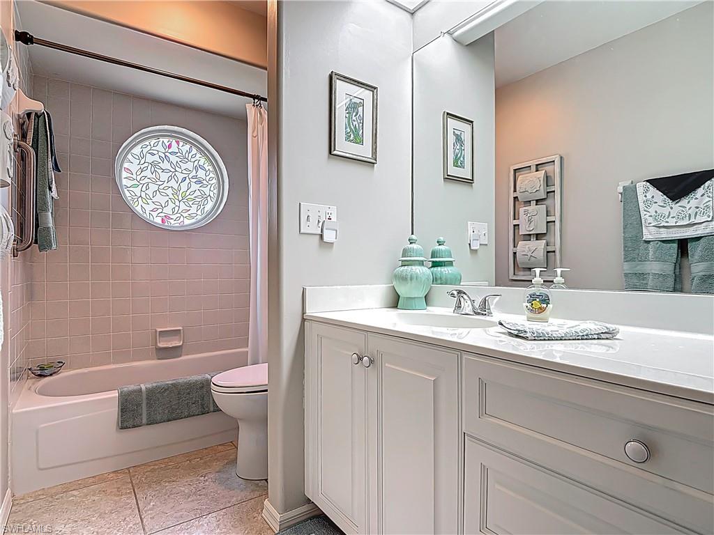 2240 Corona Del Sire Dr Property Photo 28