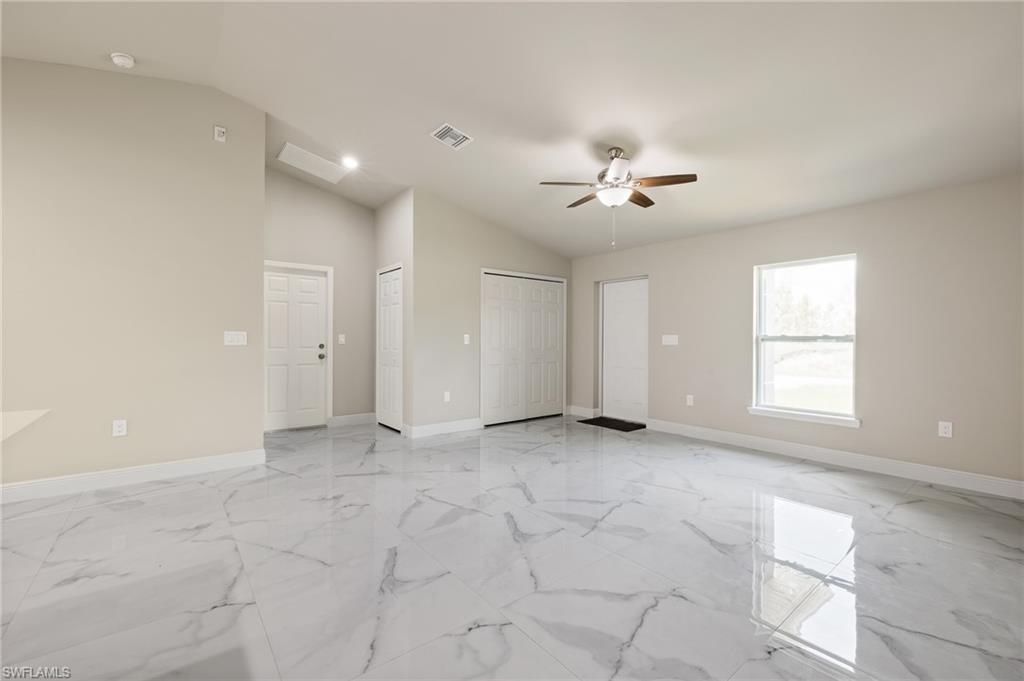 131 Sanborn Dr Property Photo 2