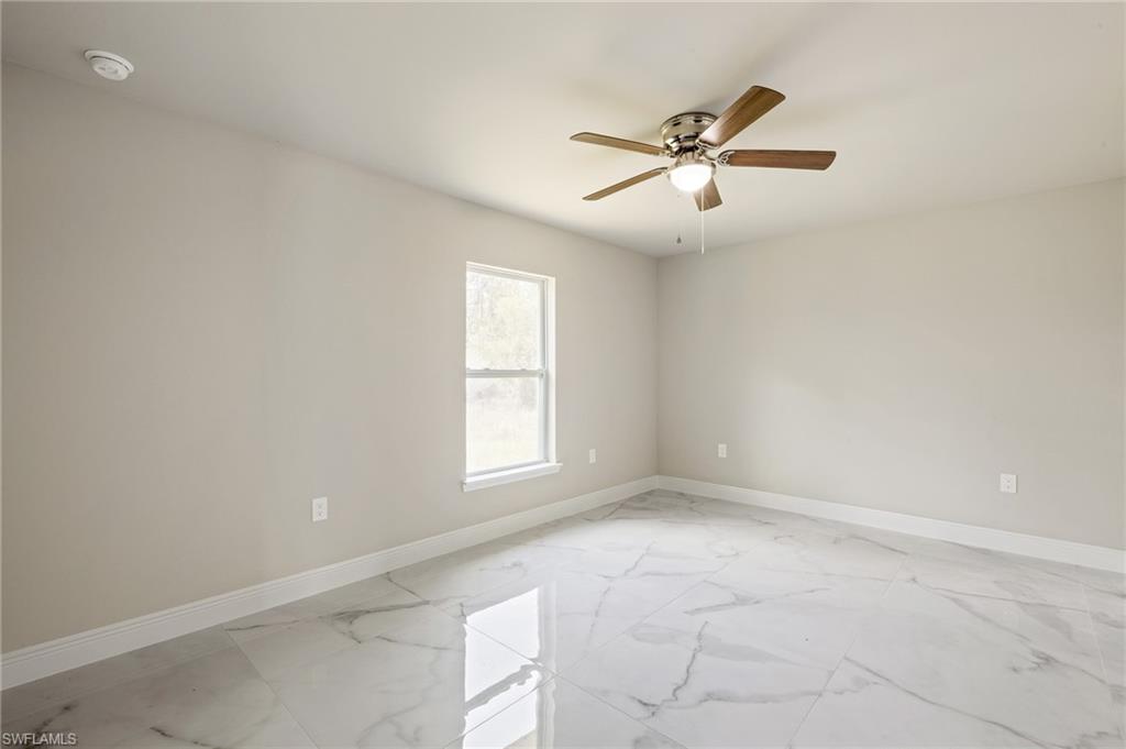 131 Sanborn Dr Property Photo 8