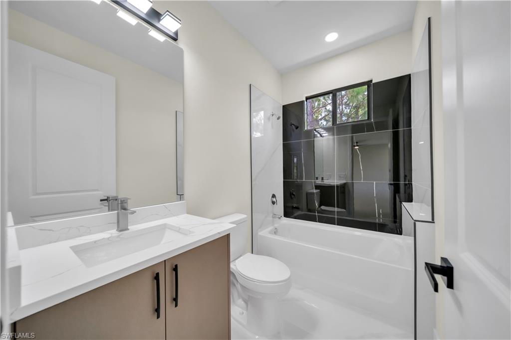 3308 15th St Sw Property Photo 10