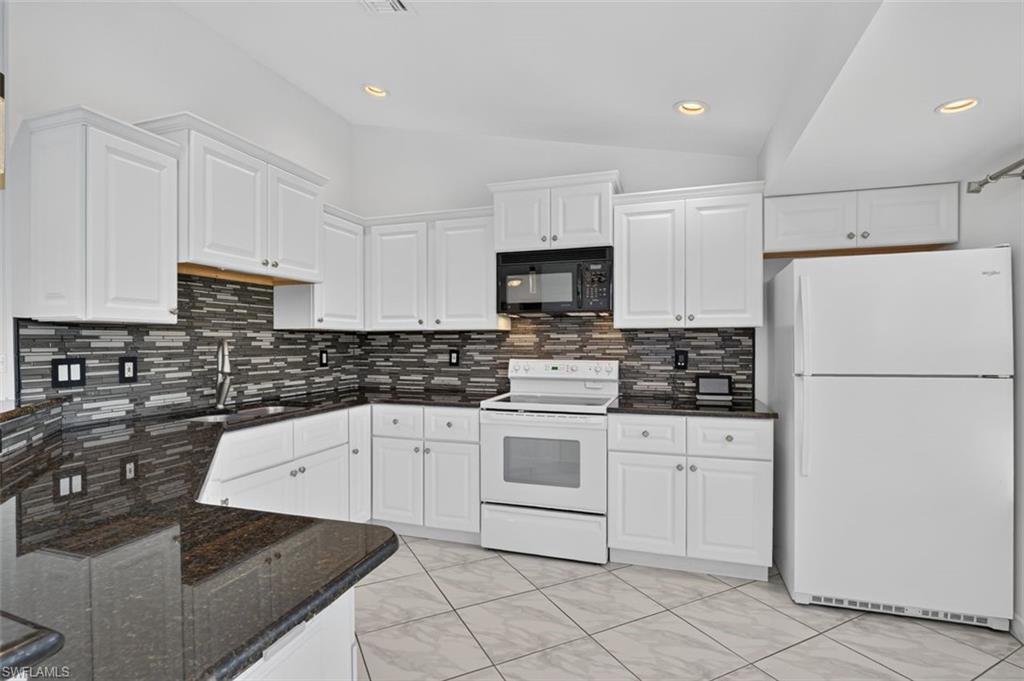 827 Sw 29th Ter Property Photo 10