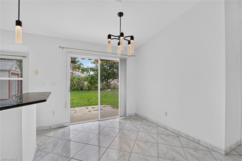 827 Sw 29th Ter Property Photo 13