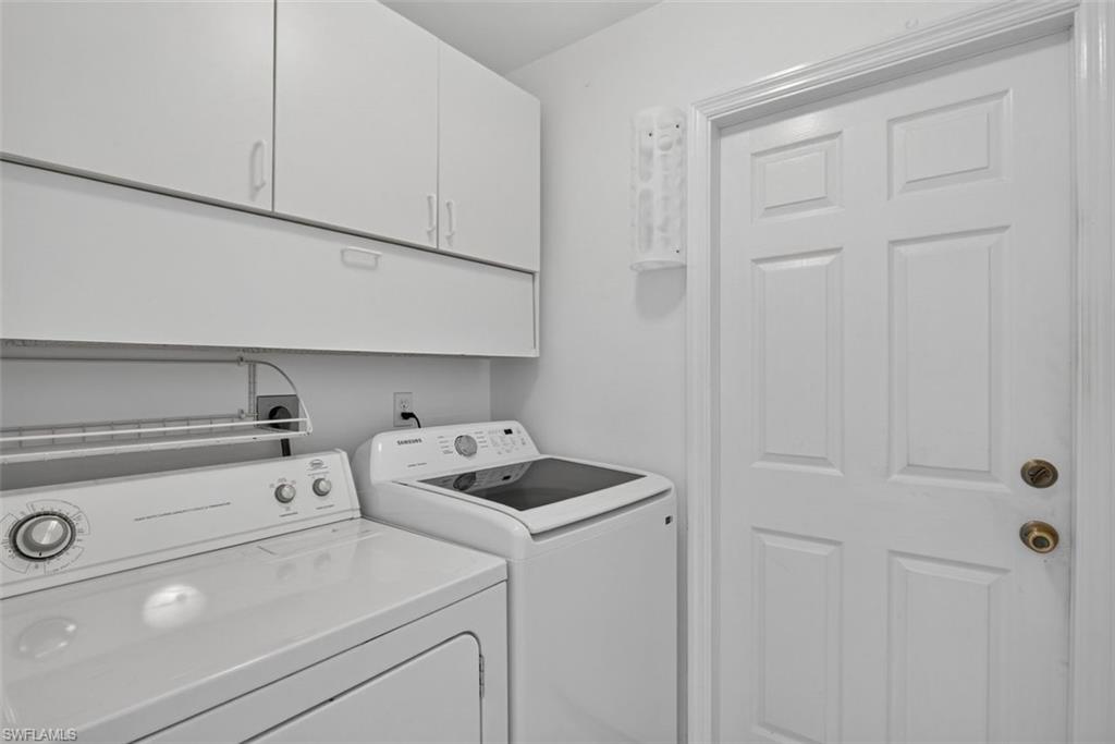 827 Sw 29th Ter Property Photo 23