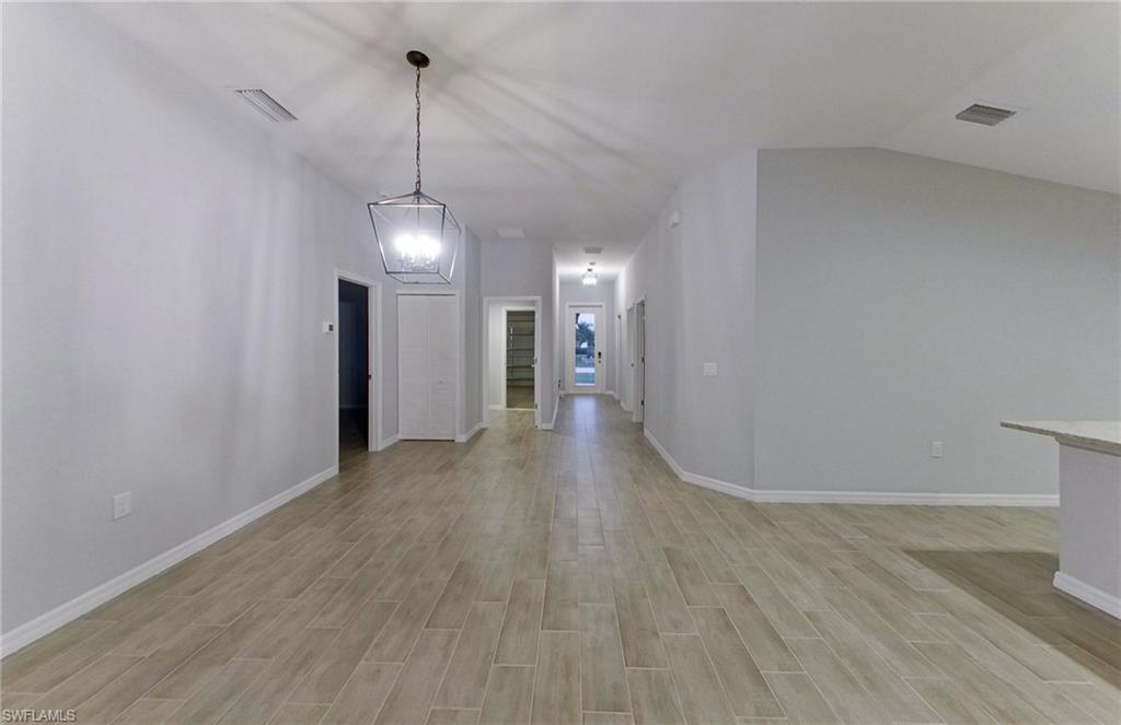 227 Pennfield St Property Photo 4