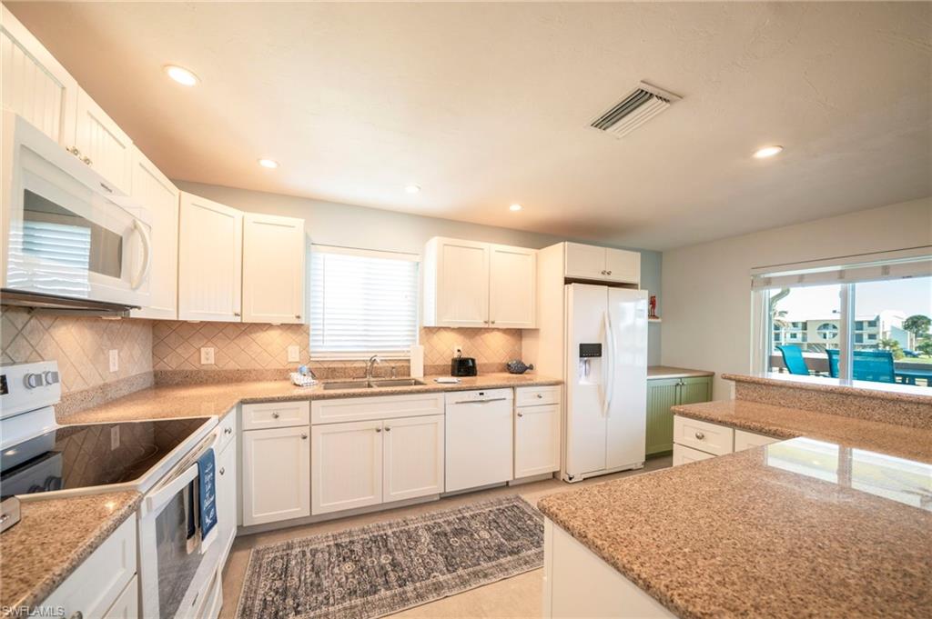 21671 Indian Bayou Dr 673 Property Photo 14