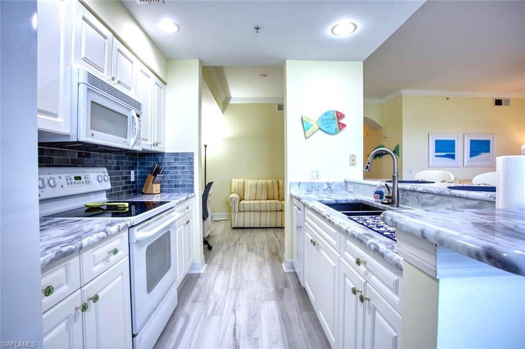 10350 Washingtonia Palm Way 4232 Property Photo 10