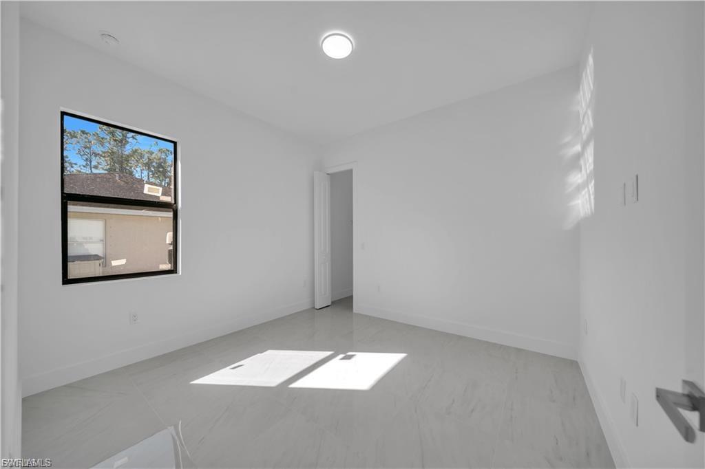 4703 Sara Ave N Property Photo 22