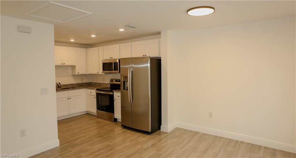917 Graystone Ave Property Photo 4