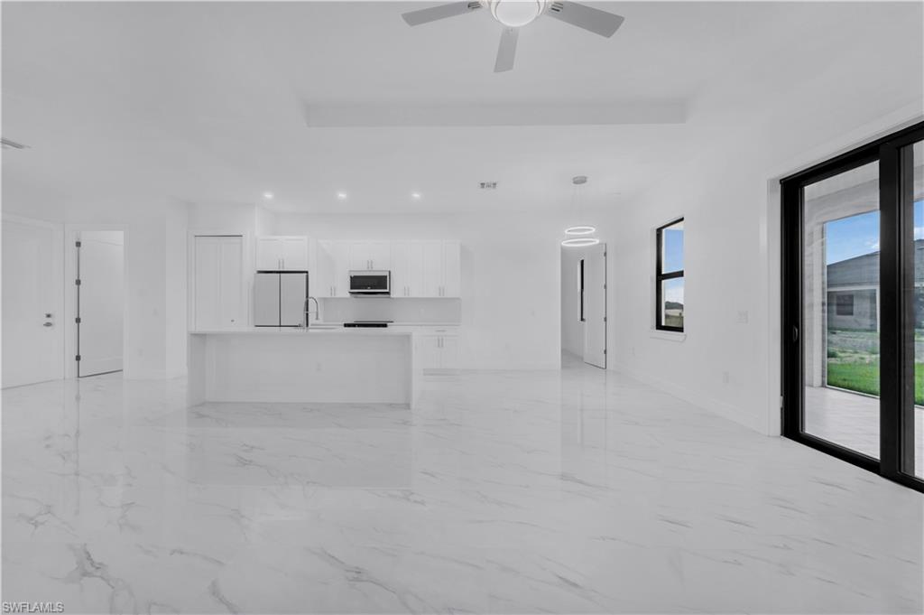 3226 Nw 41st Ave Property Photo 17