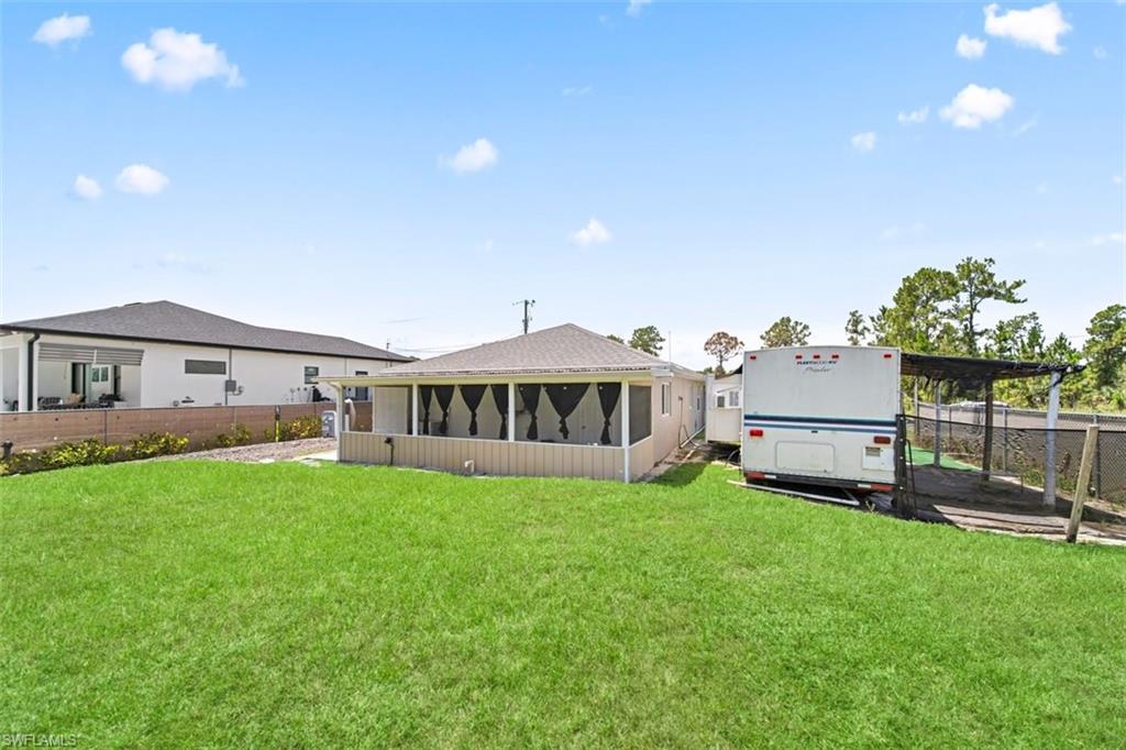 1243 Earnest St E Property Photo 31