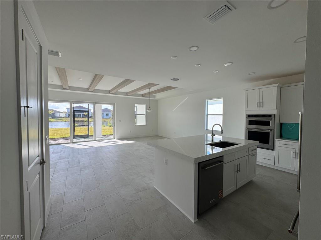 16325 Preservation Blvd Property Photo 12