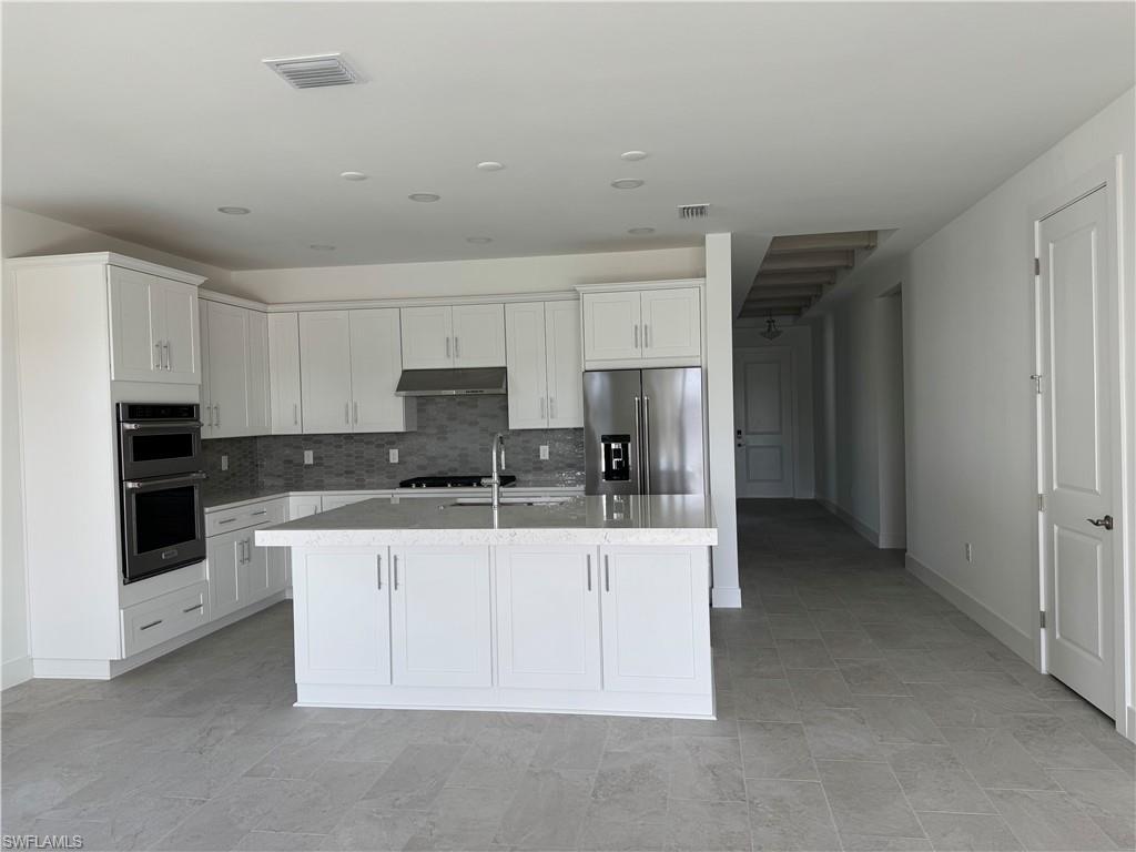 16325 Preservation Blvd Property Photo 14
