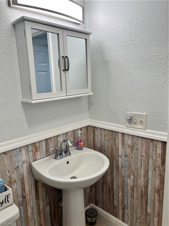 2757 Garden St Property Photo 11