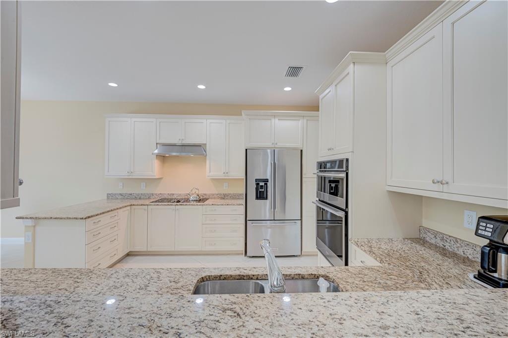 23231 Sanabria Loop Property Photo 8