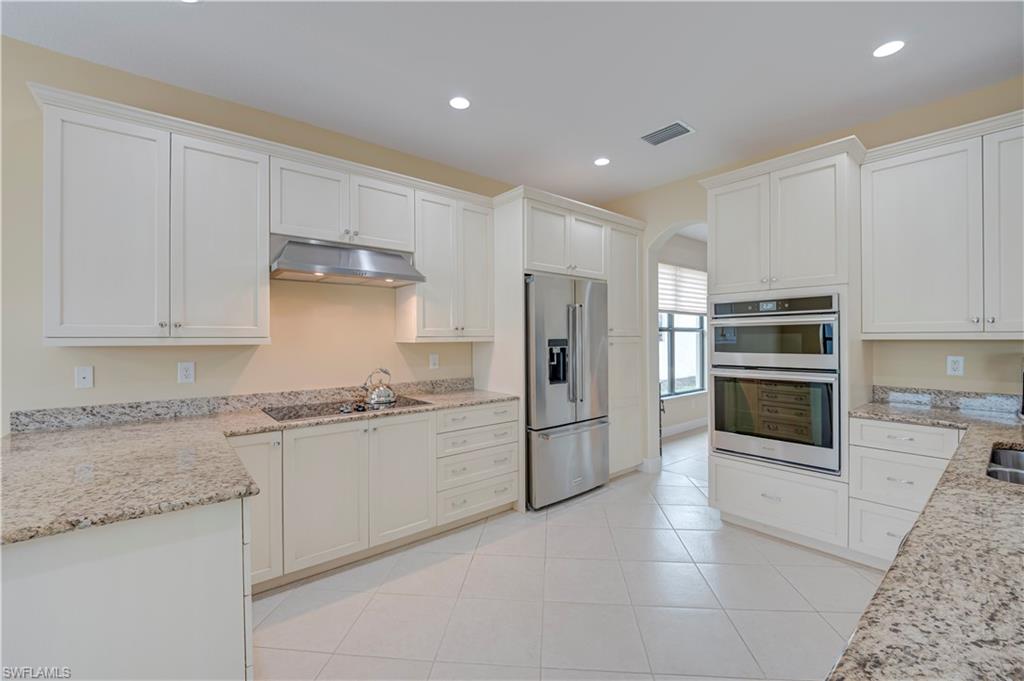 23231 Sanabria Loop Property Photo 10