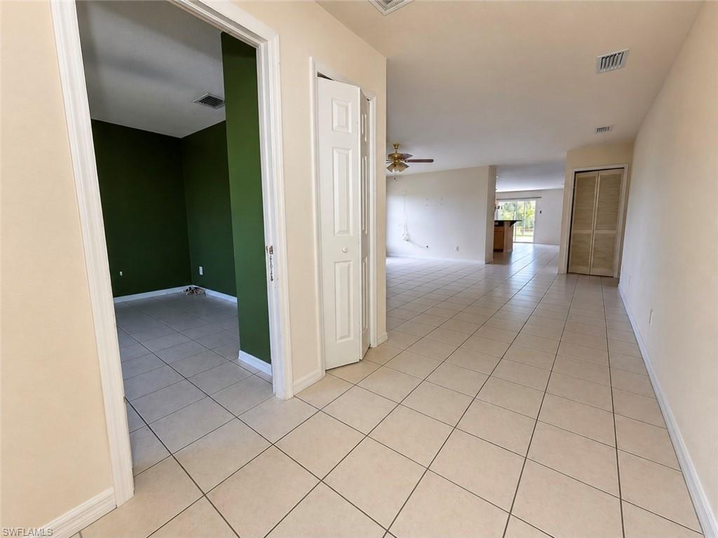 3008 63rd St W Property Photo 4