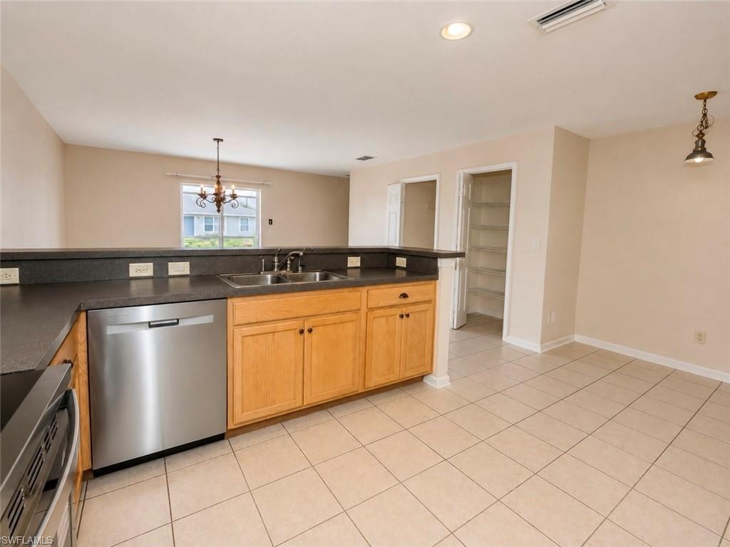 3008 63rd St W Property Photo 13