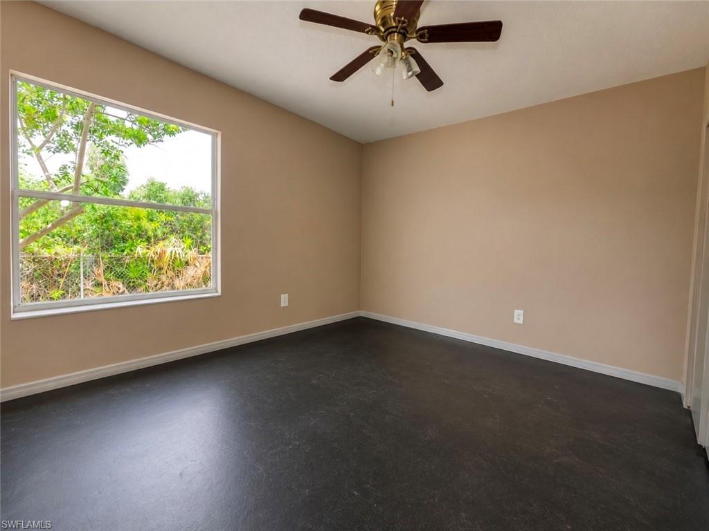 3008 63rd St W Property Photo 18