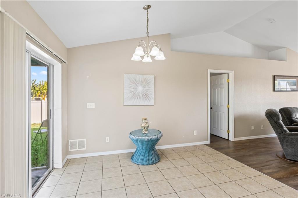 4409 Jacaranda Pkwy W Property Photo 9
