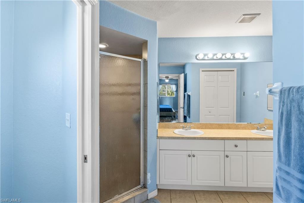 4409 Jacaranda Pkwy W Property Photo 12