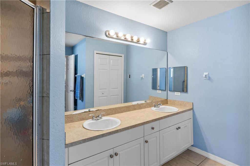 4409 Jacaranda Pkwy W Property Photo 13