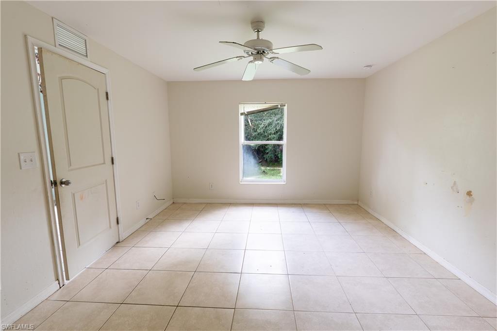 3103 50th St W Property Photo 17