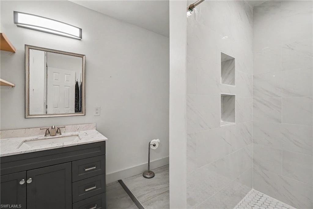 3728 Gasparilla St Property Photo 11