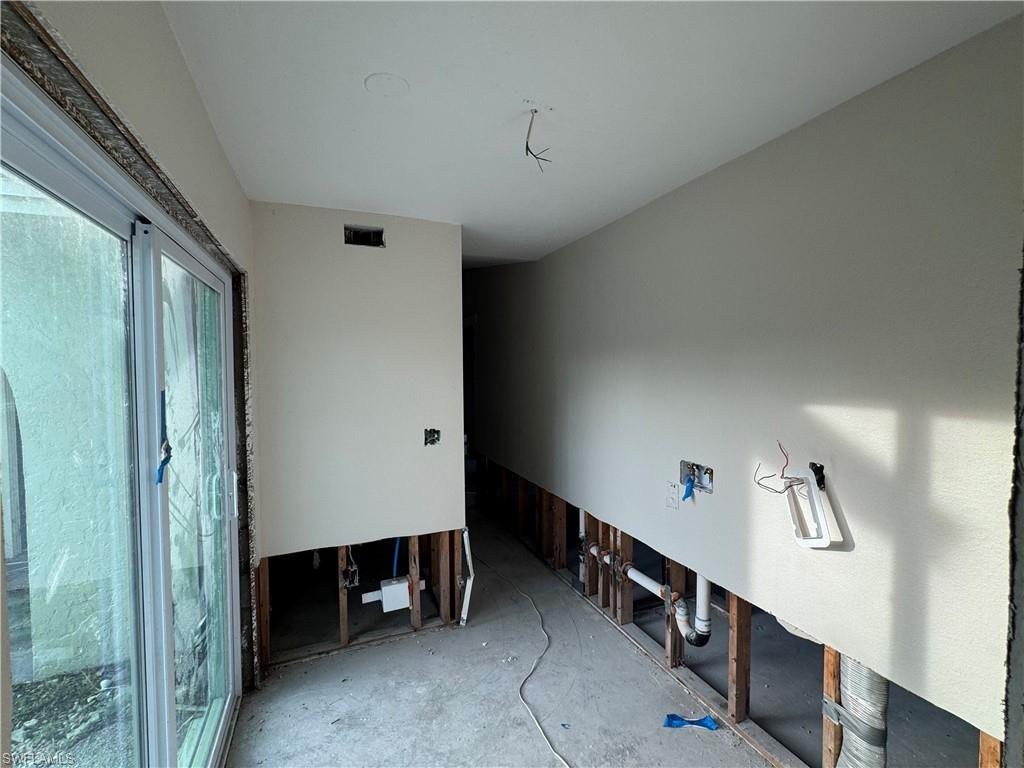1683 Atlanta Plaza Dr Property Photo 10