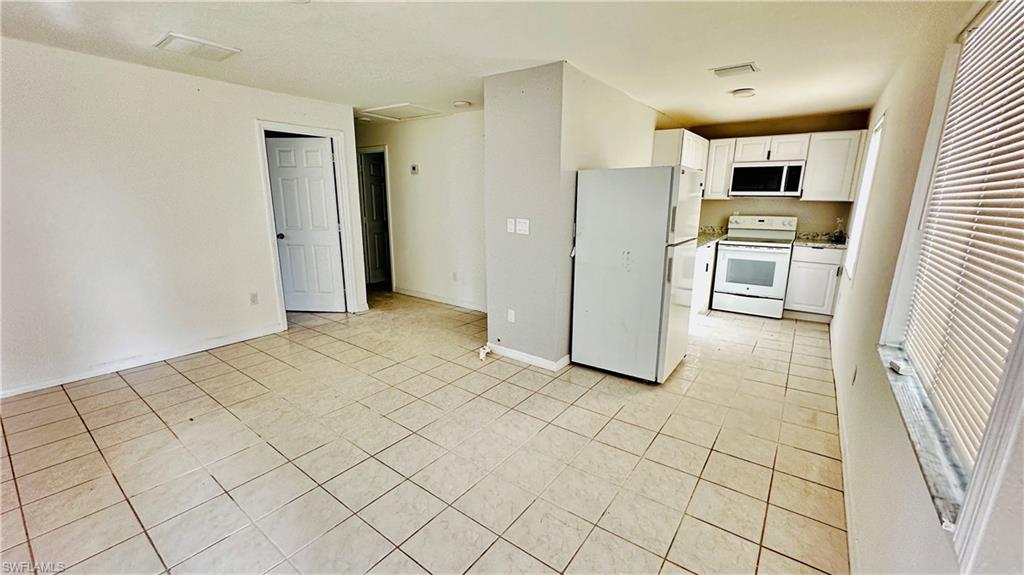 5628 5th Ave Property Photo 3