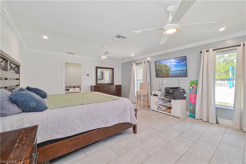 427 Stockton St Property Photo 38