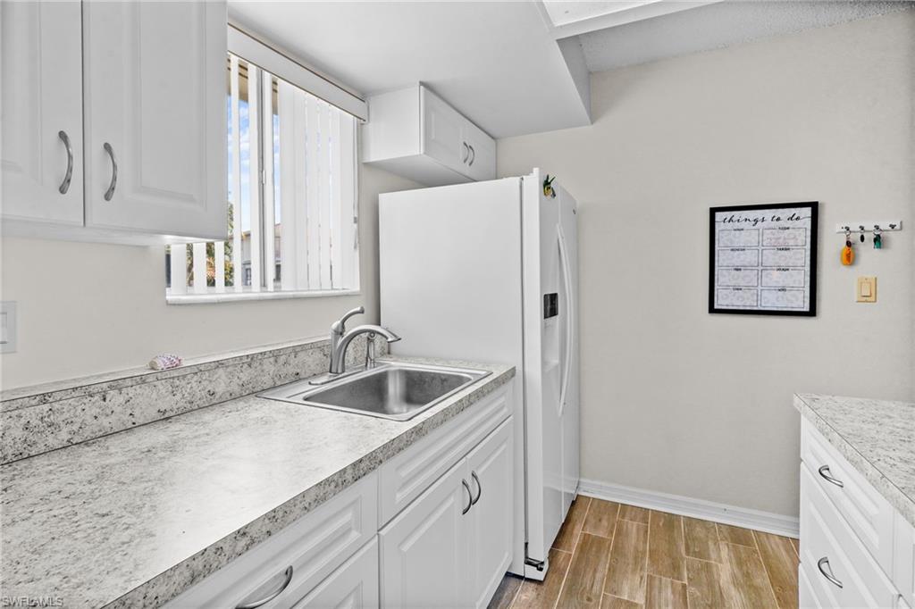 5848 Queen Elizabeth Way 1 Property Photo 16