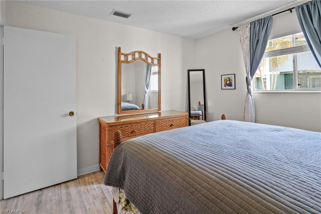 5848 Queen Elizabeth Way 1 Property Photo 23