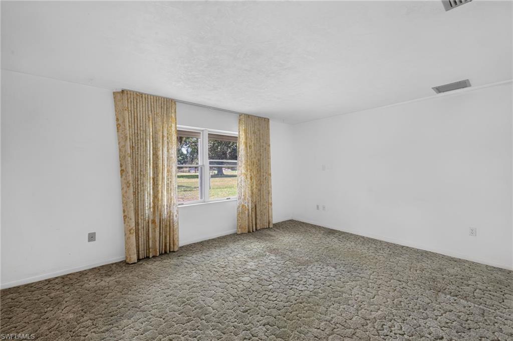 5261 Staley Rd Property Photo 5