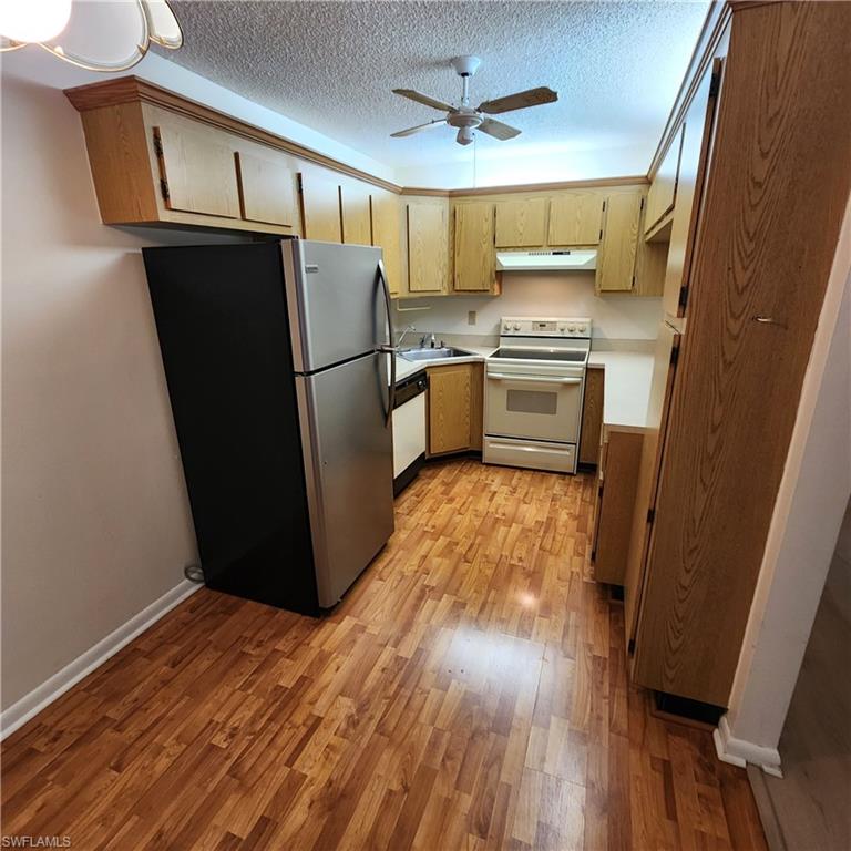 4681 Lakeside Club Blvd 11-c2 Property Photo 8