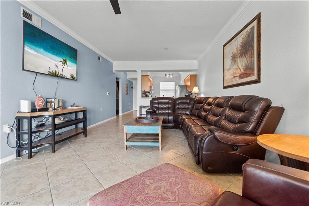 8470 Kingbird Loop 1025 Property Photo 4