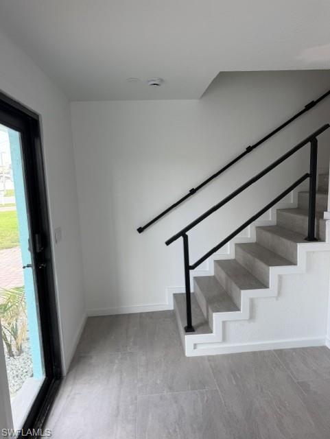 215 Albatross St Property Photo 11
